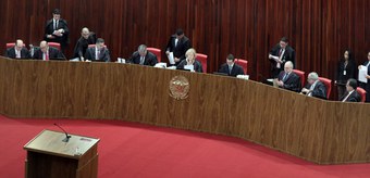 Sessão plenária