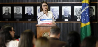 Dra. Polianna Pereira dos Santos do TSE, durante Comemoração ao Dia Internacional da Pessoa com Deficiência