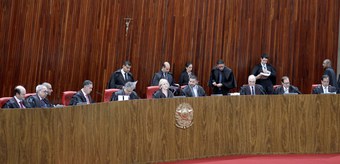 Sessão plenária administrativa do TSE