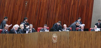 TSE prossegue no julgamento dos recursos de deputados estaduais de Sergipe cassados