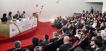 Juristas e representantes das redes sociais debatem propaganda eleitoral na internet em evento da EJE/TSE