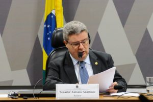 Senado aprova relatório de Anastasia favorável ao projeto que regulamenta eleição indireta na vacância da Presidência