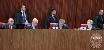 Plenário anula julgamento que cassou diplomas do governador Pezão e de seu vice Dornelles
