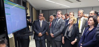 Autoridades acompanham apuração no Centro de Divulgação do TSE